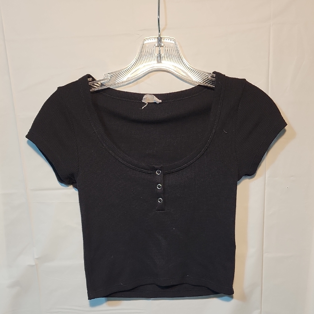 Cotron On Black Ribbed Button-Up Women's Top